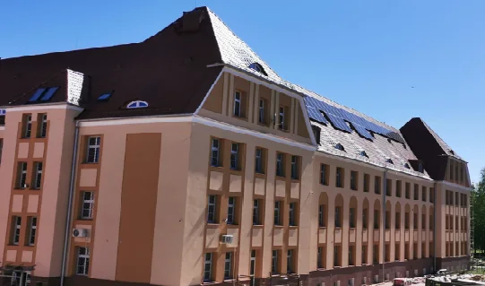 Budynek kompleksu szpitala psychiatrycznego w Węgorzewie