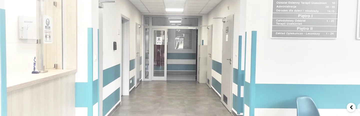 Korytarz WOPiTU przy ul. Marii Skłodowskiej-Curie 1 w Łomży